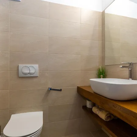Flora, A Bright And Beautiful Surrounded By Nature Villa
